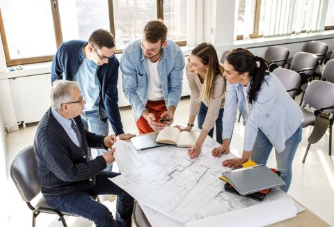 Professorinnen und Professoren im Amt